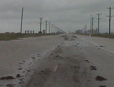 SH 87 (Bolivar Peninsula) in the Houston District is closed due to water over the roadway.
